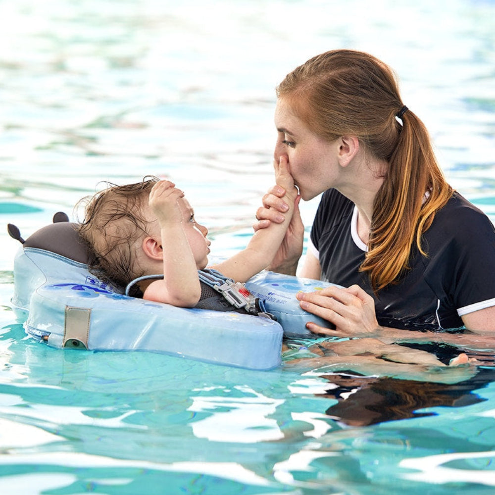 Flotador bebé sin aire Mambobaby™ Mariposa Edición – Ayuda para nadar sin aire azul claro con capota y arnés, usada en el...