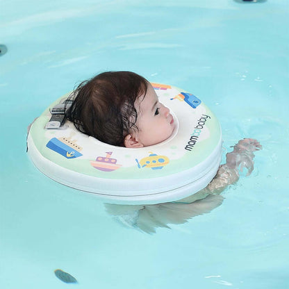 Flotador de cuello bebé sin aire Mambobaby™ Floral – Anillo para natación sin aire azul claro con bebé recostado en la...